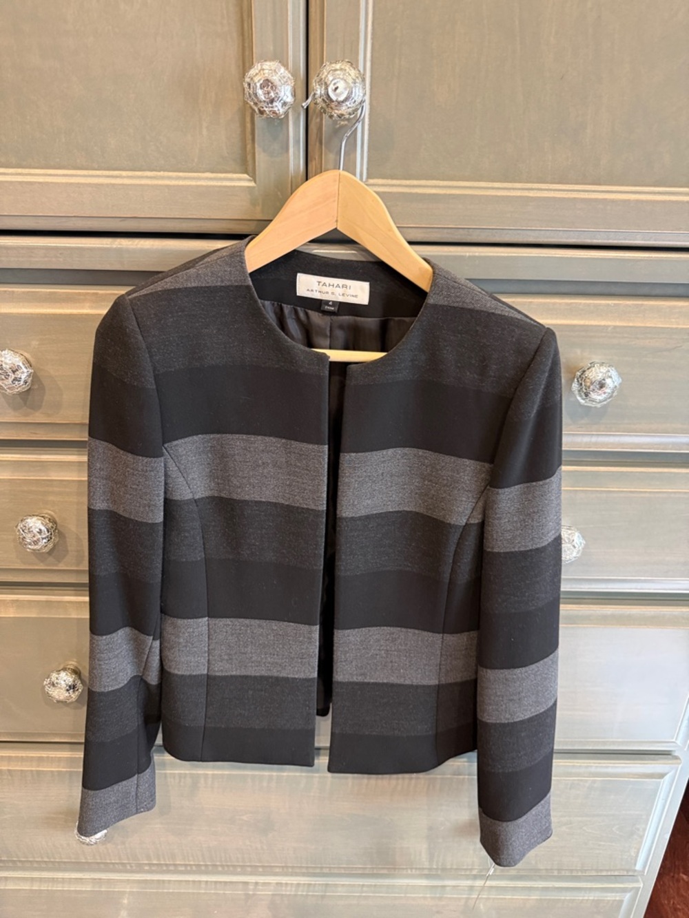 Tahari Black & Gray Striped Open Blazer